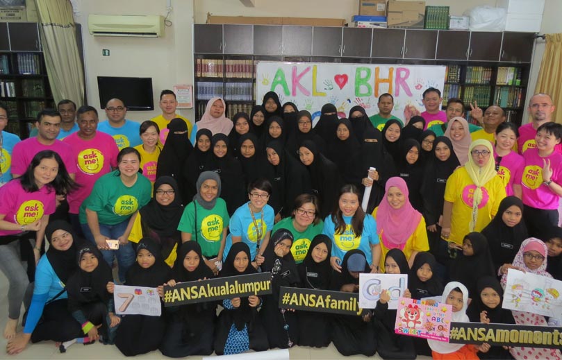 ANSA-KL-BHR-HQ-Associates-Entertaining-Orphans.jpg