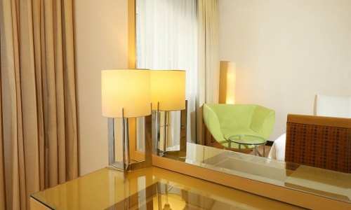 Tri Executive Room 